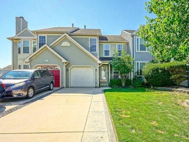 House for sale in Olde Orchard, Glassboro