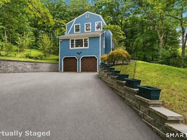 House for sale in Glastonbury, Connecticut