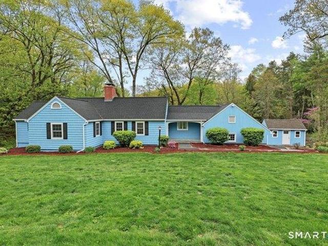 House for sale in Glastonbury, Connecticut