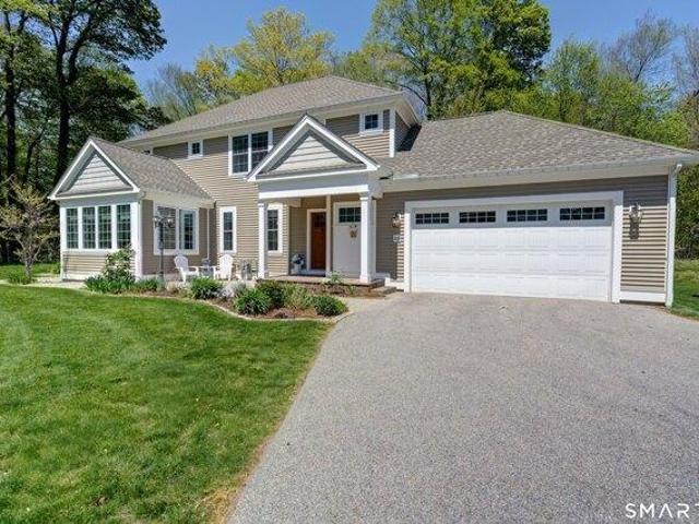 House for sale in Glastonbury, Connecticut