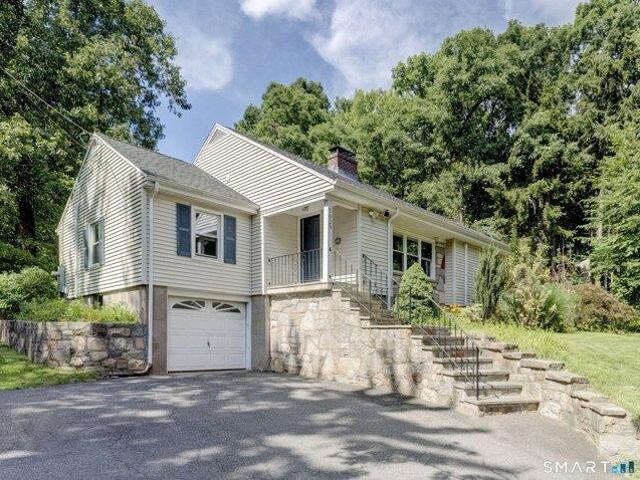 House for sale in Glastonbury, Connecticut