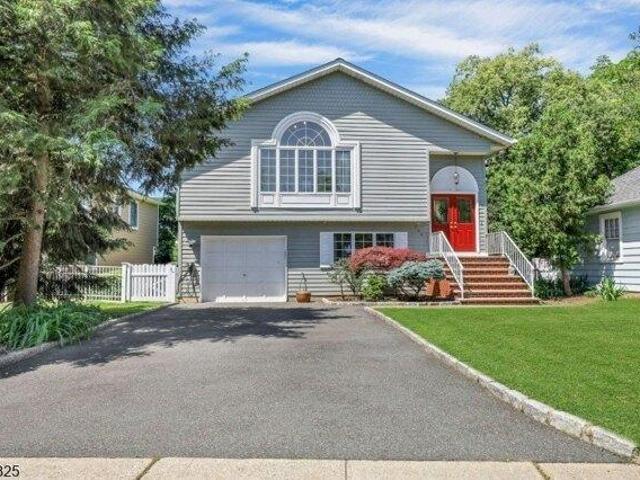 House for sale in Glen Rock, New Jersey