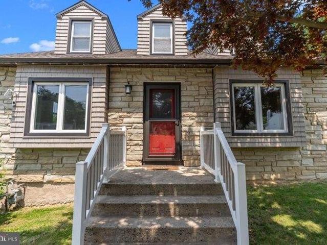 House for sale in Rydal, Pennsylvania