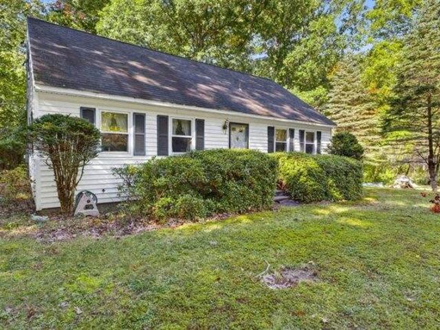 House for sale in Goffstown, Hillsborough County
