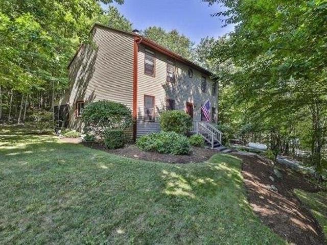 House for sale in Goffstown, Hillsborough County