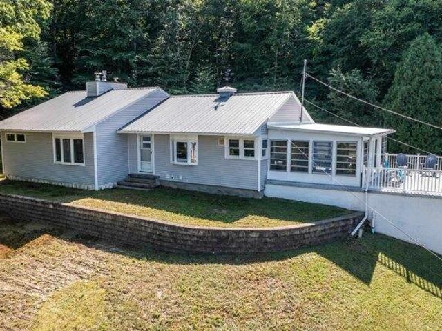 House for sale in Goffstown, Hillsborough County