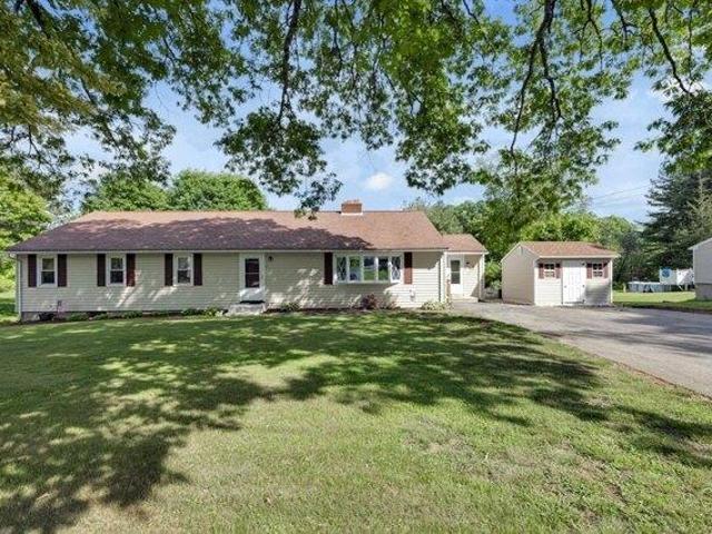 House for sale in Grafton, Massachusetts