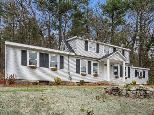 House for sale in Grafton, Massachusetts