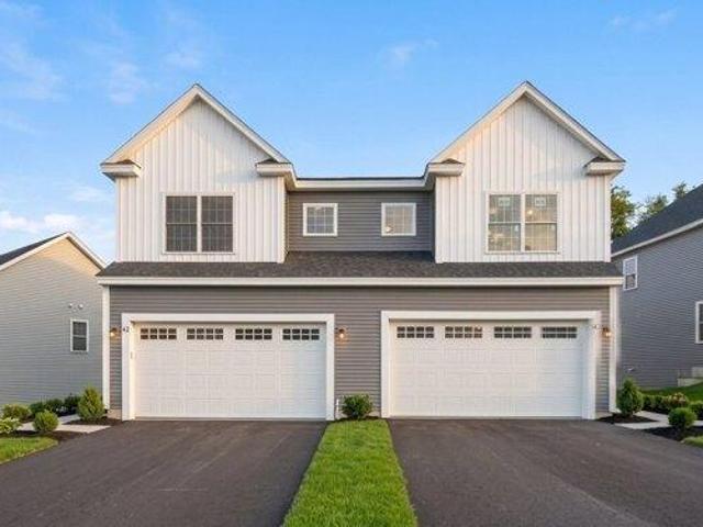 Condo for sale in Grafton, Massachusetts