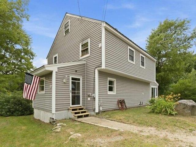House for sale in New Hampshire