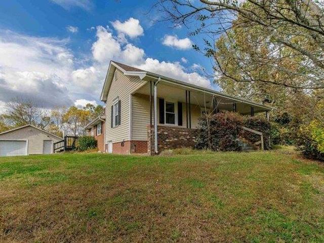 House for sale in Alamance, North Carolina