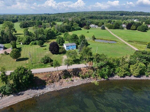 House for sale in Grand Isle, Vermont