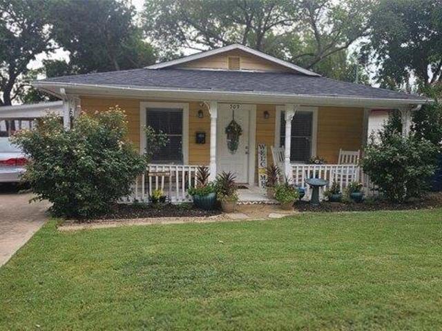 House for sale in Grapevine, Texas