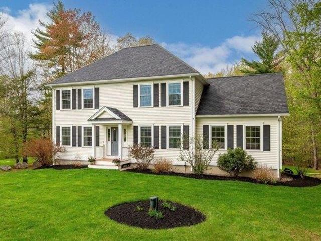 House for sale in New Hampshire