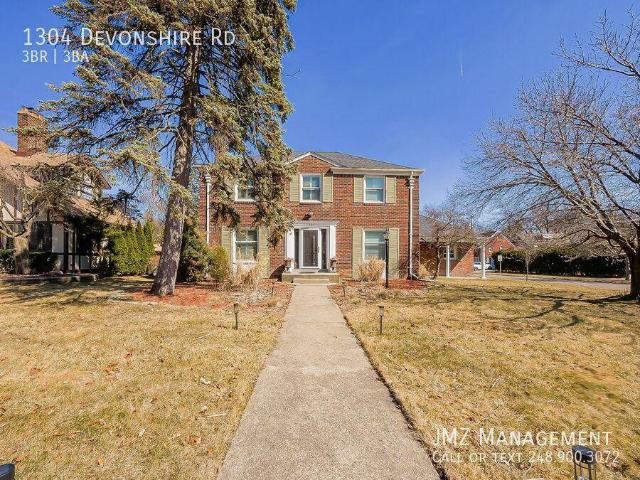 House for rent in Grosse Pointe