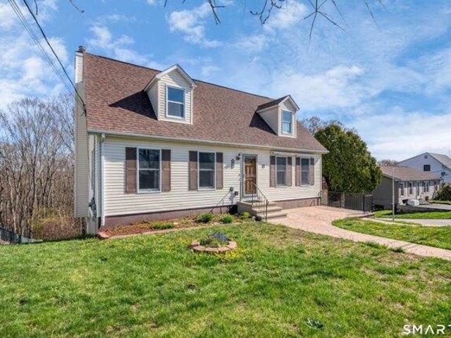 House for sale in Groton, Connecticut