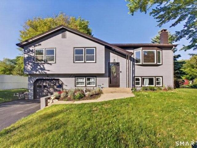 House for sale in Groton, Connecticut