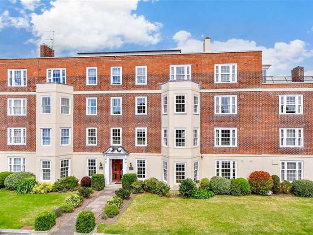 Flat for sale in Southsea, City Of Portsmouth