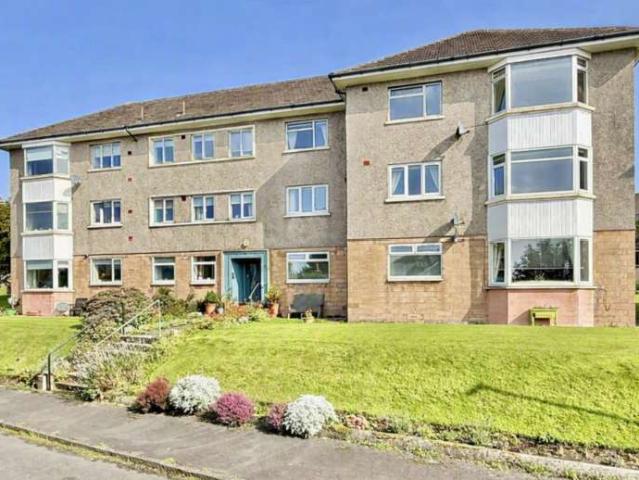 Flat for sale in West Kilbride, Scotland