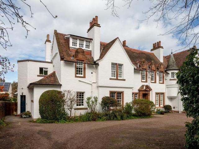 Flat for sale in North Berwick, Scotland