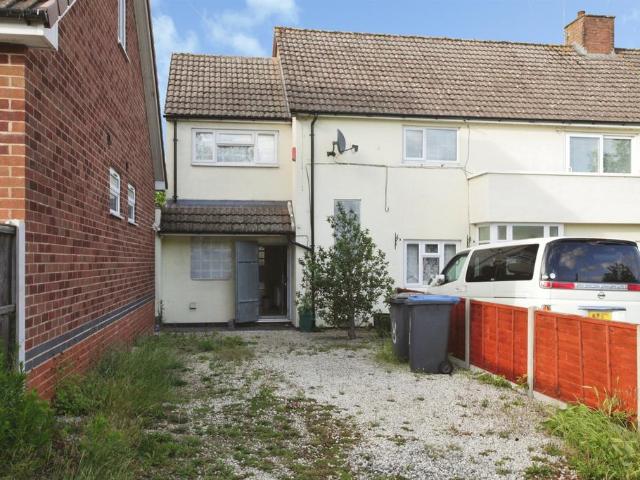 Flat for sale in New Bilton