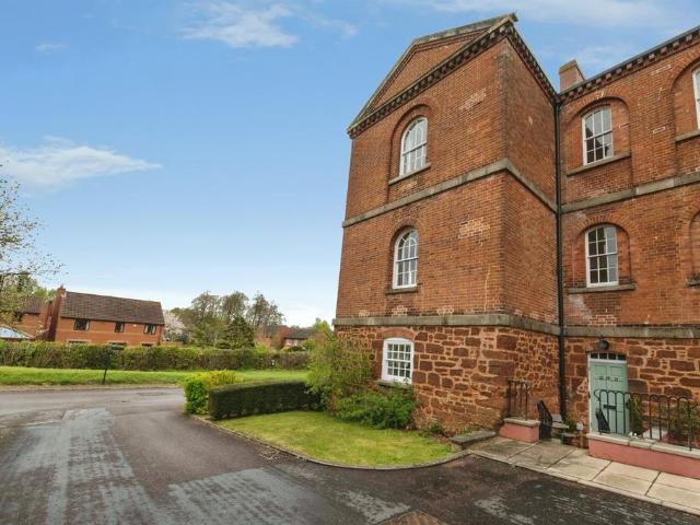 Flat for sale in Bridford, Devon