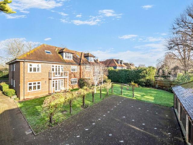 Flat for sale in Chichester, Littlecote