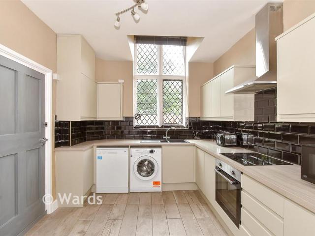 Flat for sale in Longport, The Bridge