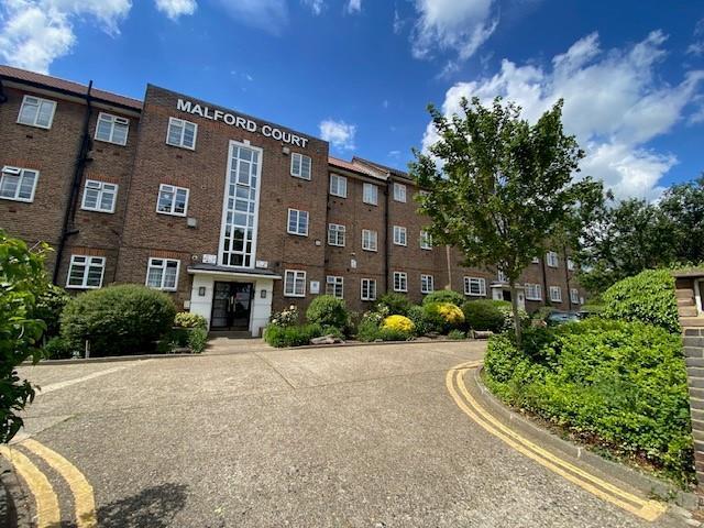 Flat for sale in South Woodford, Isle Of Man