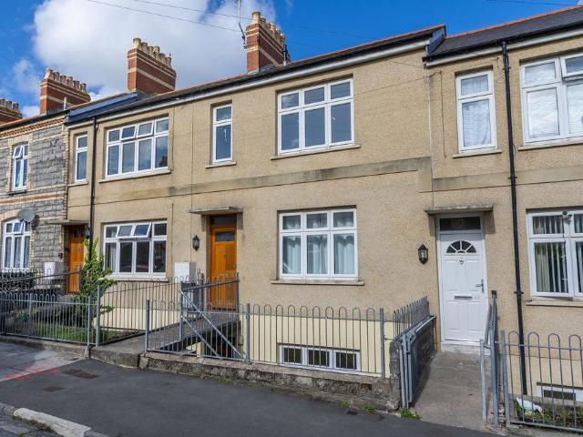 Flat for sale in Penarth Marina, Penarth