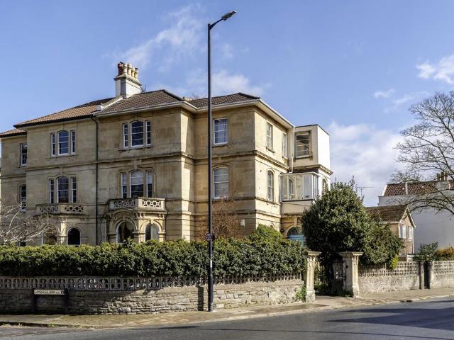 Flat for sale in Feckenham, City Of Bristol
