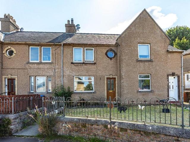Flat for sale in Galashiels, Scotland