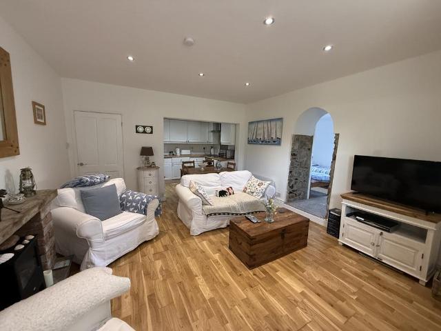 Flat for sale in The Havens, Walton West