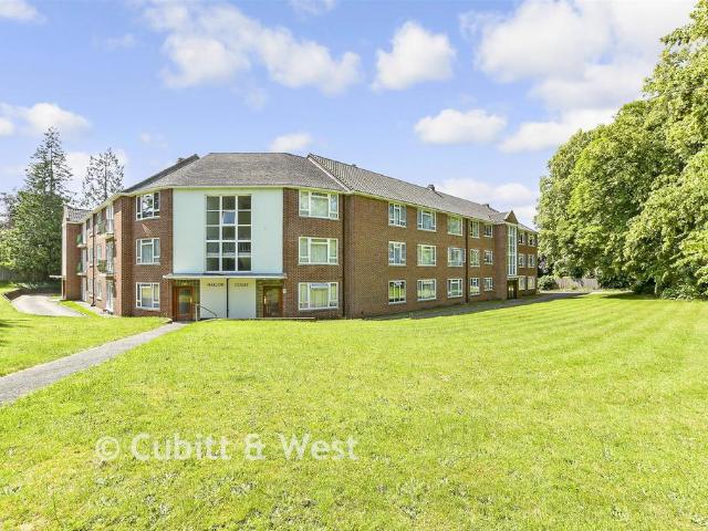 Flat for sale in Meadvale, Red Hill