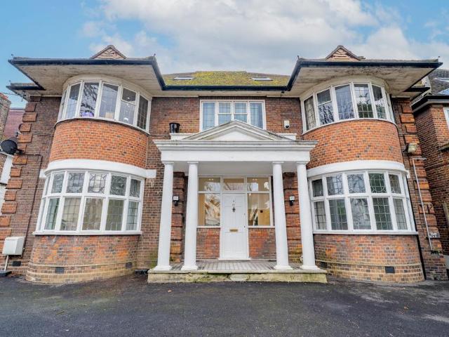 Flat for rent in Brondesbury, Isle Of Man