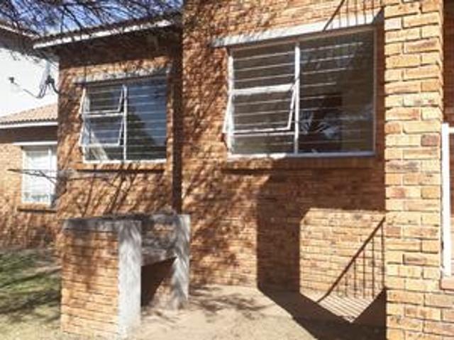Apartment for sale in Nooitgedacht, Gauteng