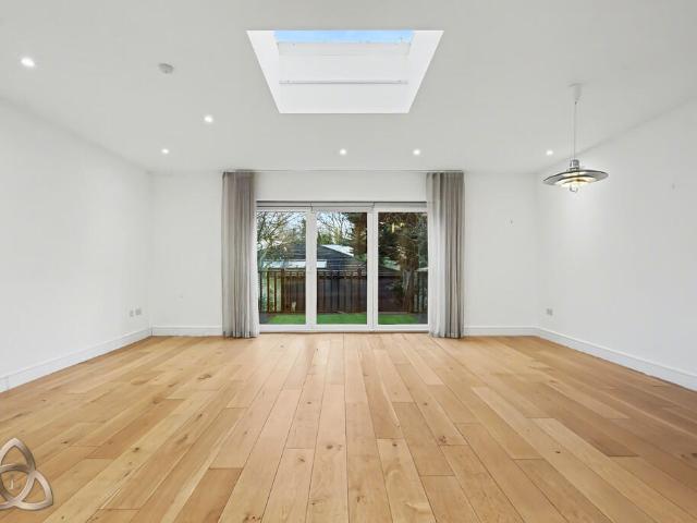 Flat for rent in Cat Hill, Isle Of Man