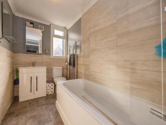 Flat for sale in Fratton, City Of Portsmouth