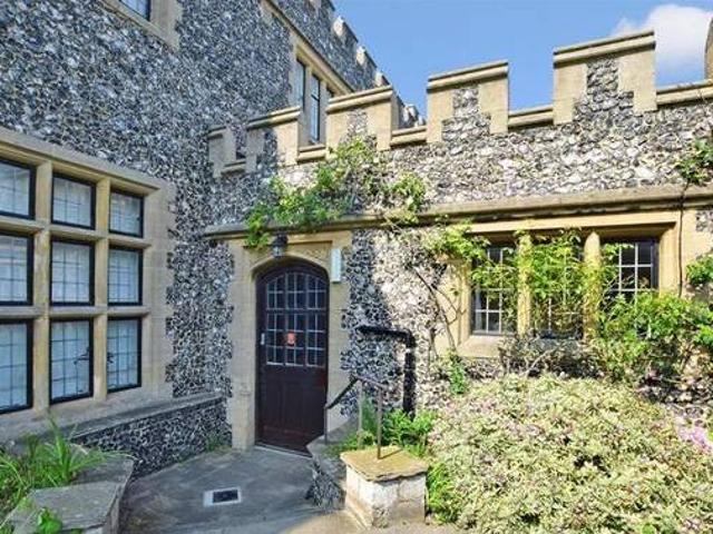 House for sale in Lyons, Greater London