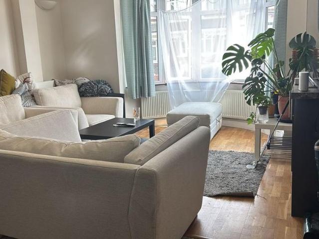 Apartment for rent in Westminster, Victoria