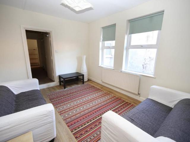 Apartment for rent in Falcon Lodge, Wales