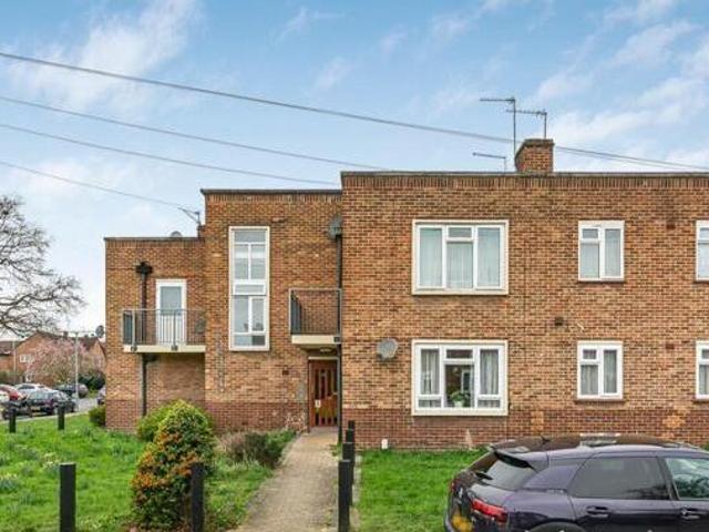 House for sale in Waltham Cross, Broxbourne