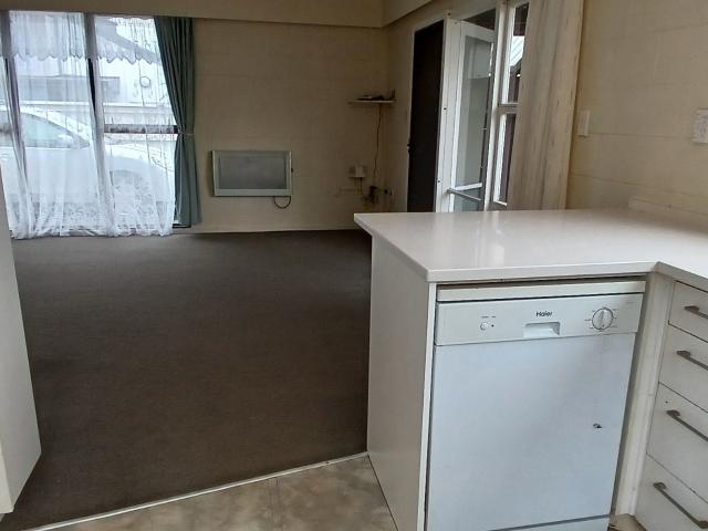 Apartment for rent in Avondale, Whau