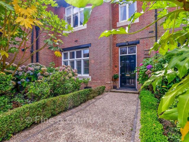 Flat for sale in Bourne Vale, Kent