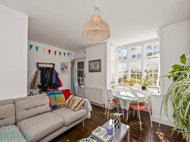 Flat for rent in Round Hill, Brighton & Hove