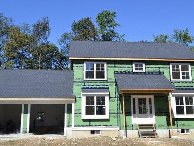 House for sale in Groveland, Essex County