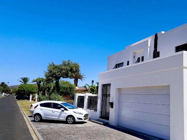 House for rent in Cape Town Ward 23, Melkbosstrand