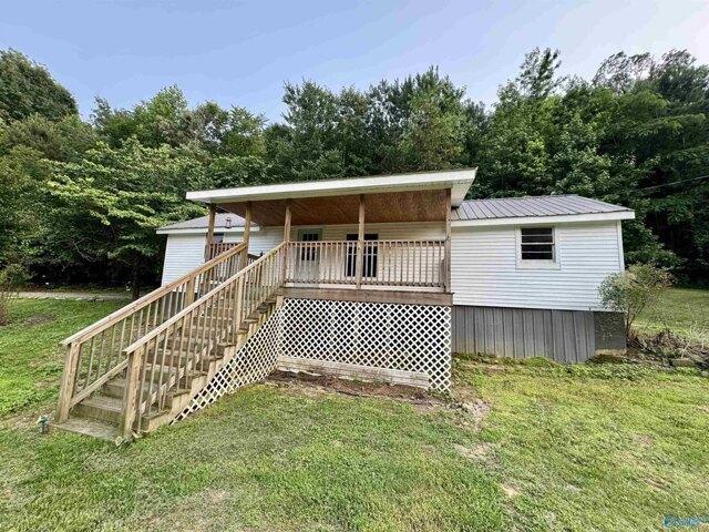 House for sale in Guntersville, Alabama