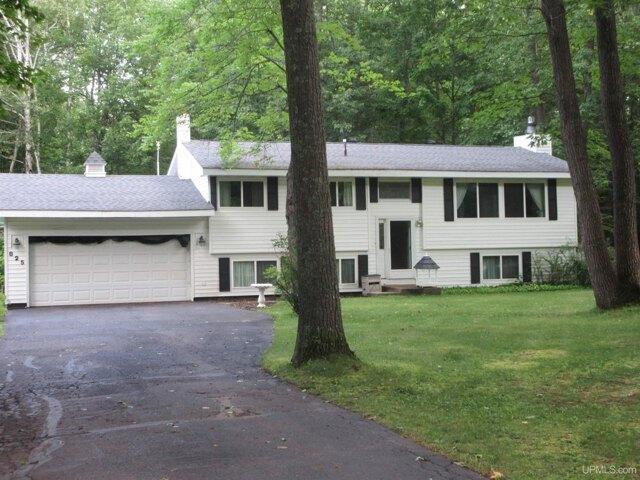 House for sale in Gwinn, Michigan