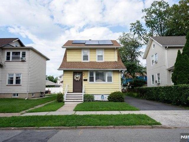 House for sale in Hackensack, Bergen County